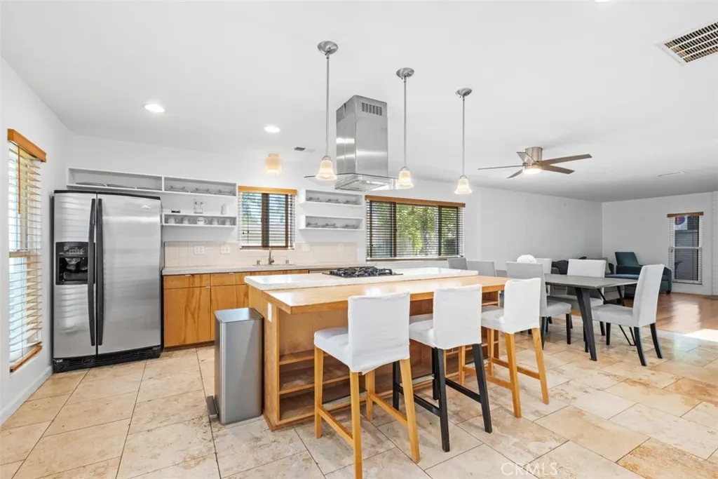 21372 Green Cove, Huntington Beach, California 92646 home-pic-9