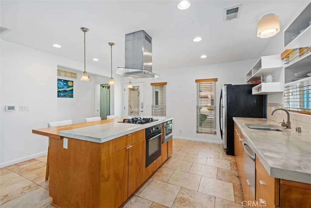 21372 Green Cove, Huntington Beach, California 92646 home-pic-11