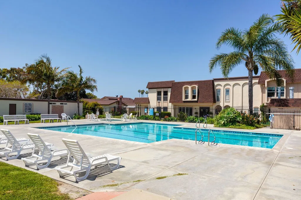 21372 Green Cove, Huntington Beach, California 92646 home-pic-37