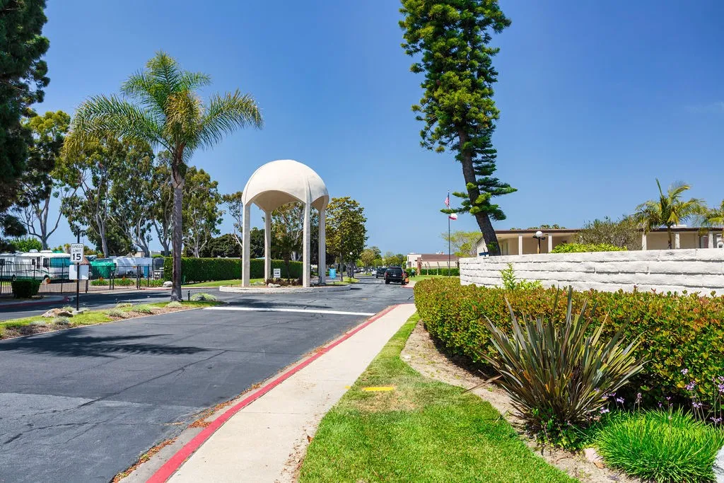 21372 Green Cove, Huntington Beach, California 92646 home-pic-38