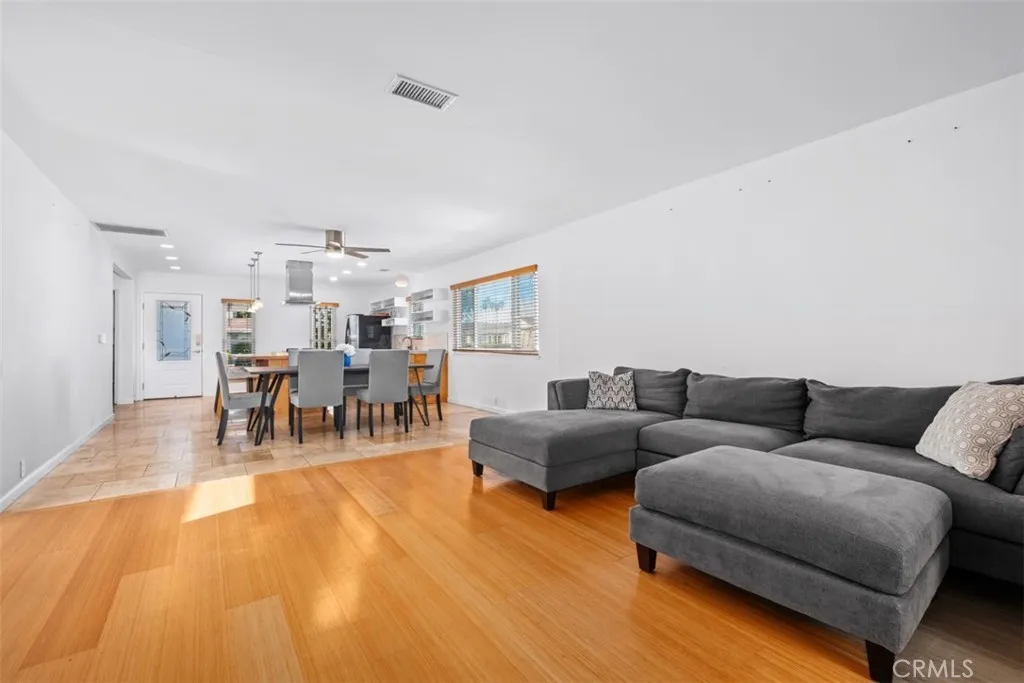 21372 Green Cove, Huntington Beach, California 92646 home-pic-15