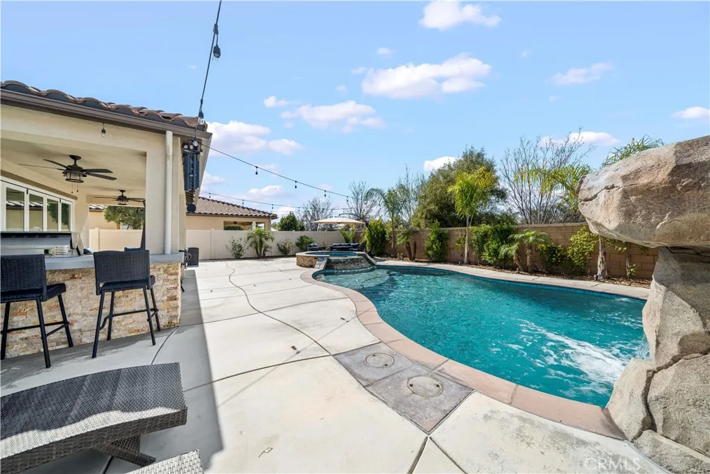 36035 Pepperdine Court, Winchester, California 92596 home-pic-37