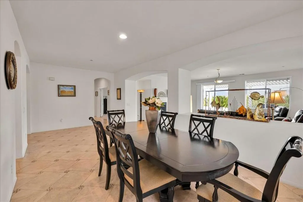 1290 Esperanza Trail, Palm Springs, California 92262 home-pic-6