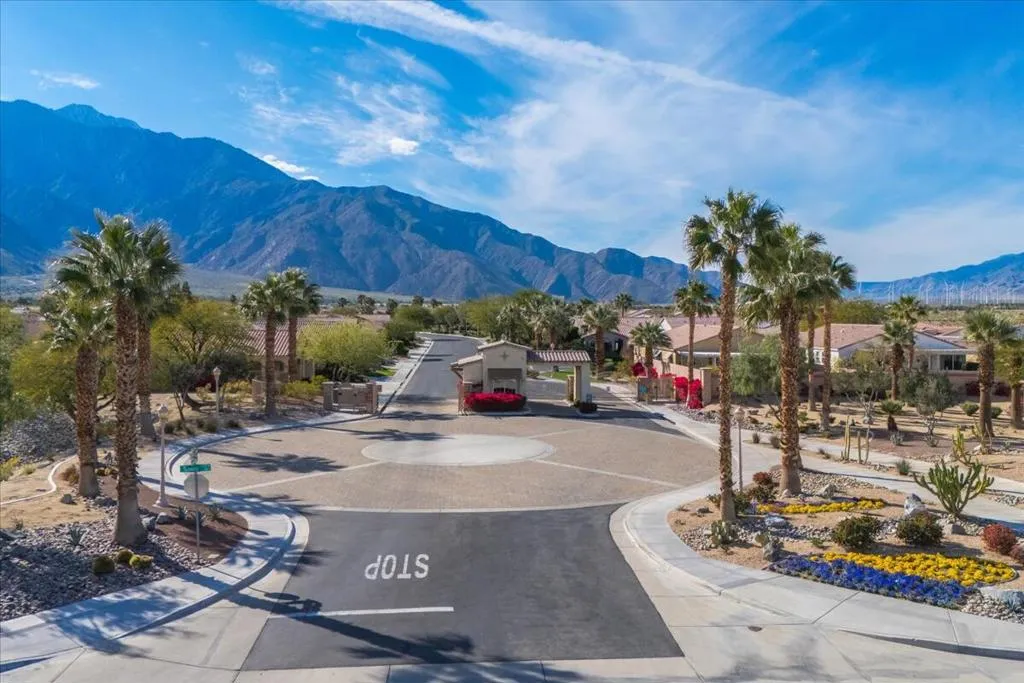 1290 Esperanza Trail, Palm Springs, California 92262 home-pic-36