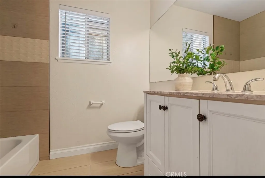 1521 Rose Court 26, West Covina, California 91791 home-pic-15