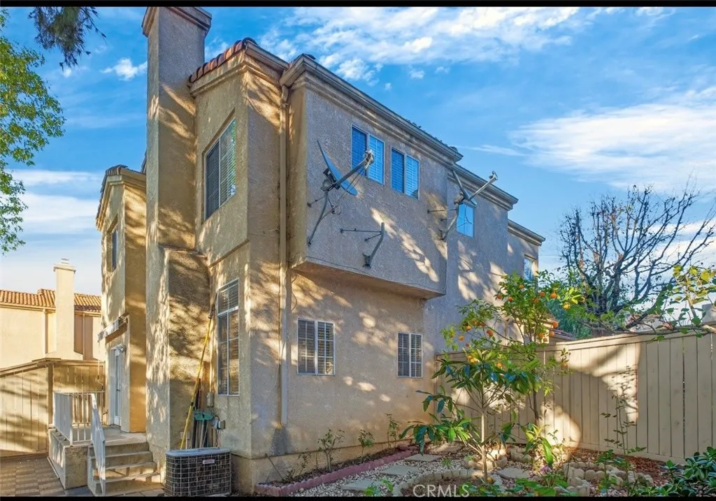1521 Rose Court 26, West Covina, California 91791 home-pic-19
