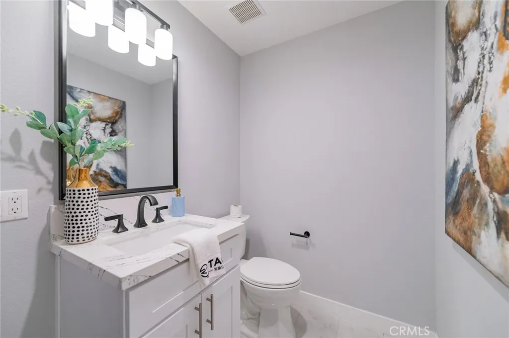 6749 Rico Court, Eastvale, California 92880 home-pic-26
