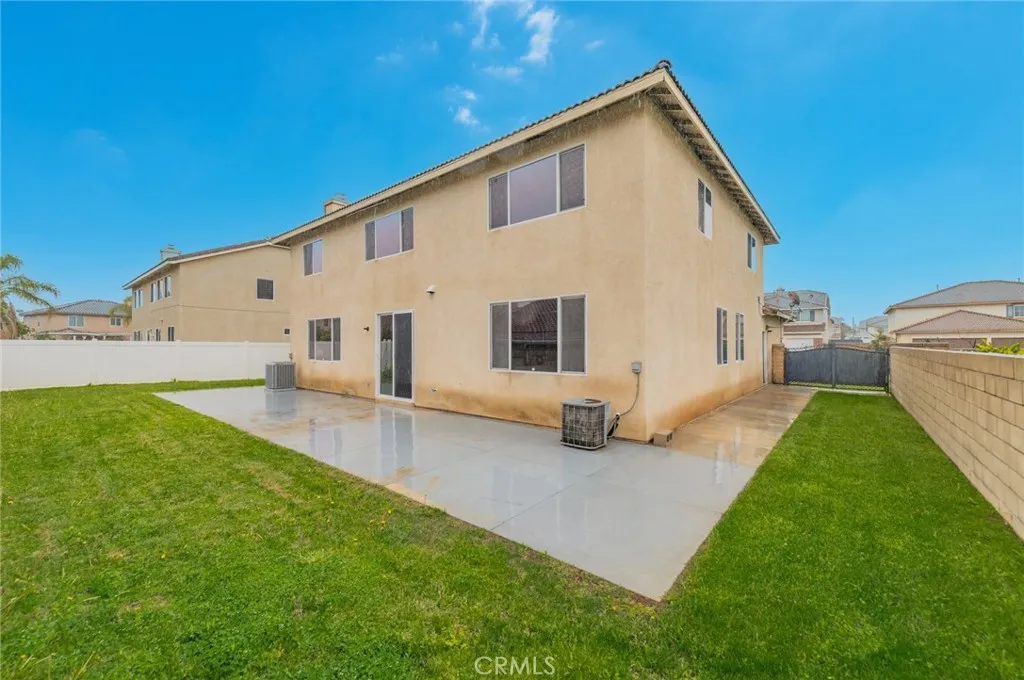 6749 Rico Court, Eastvale, California 92880 home-pic-32