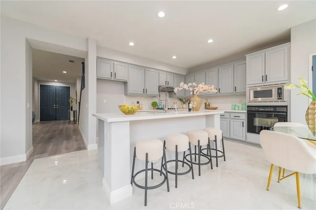 6749 Rico Court, Eastvale, California 92880 home-pic-7