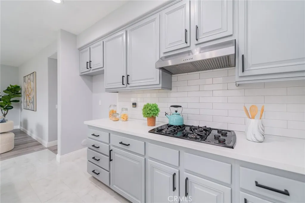 6749 Rico Court, Eastvale, California 92880 home-pic-9