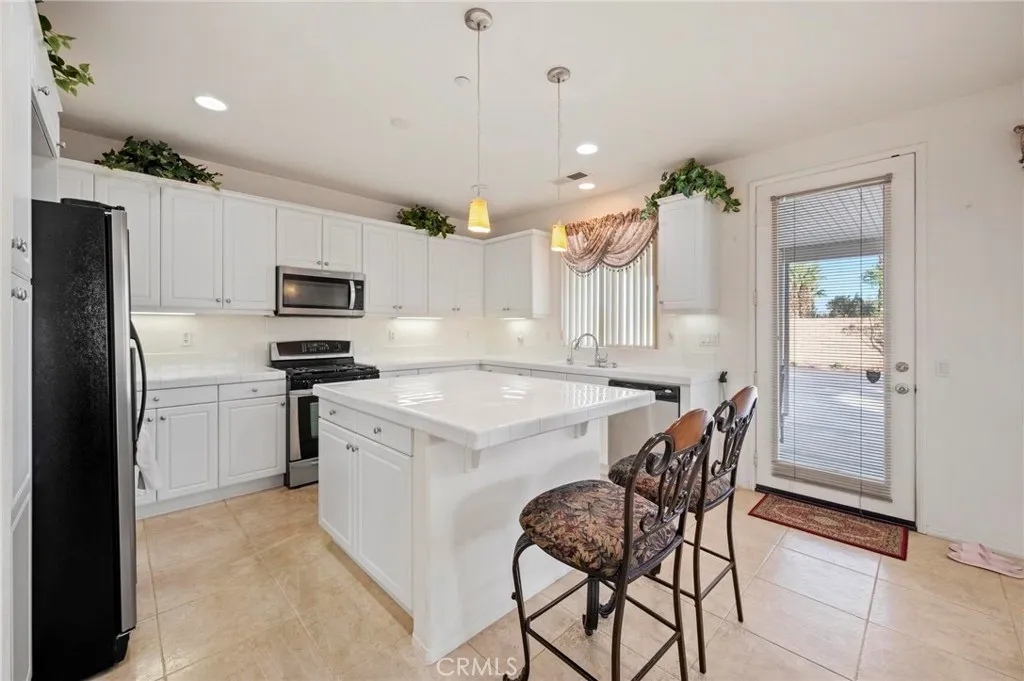 3720 Jasper Trail, Palm Springs, California 92262 home-pic-11
