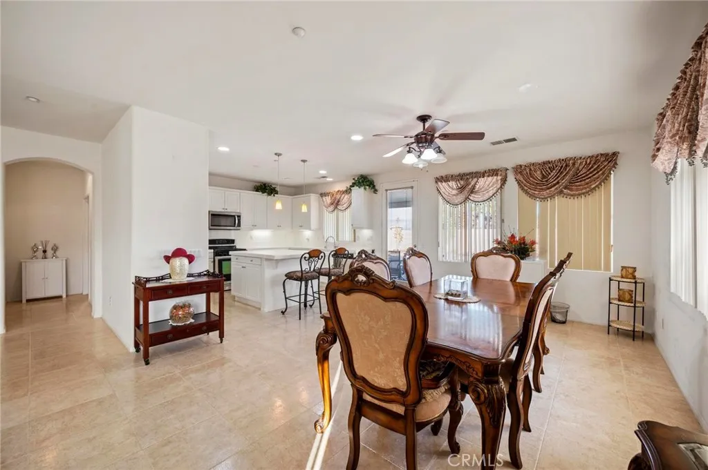 3720 Jasper Trail, Palm Springs, California 92262 home-pic-8