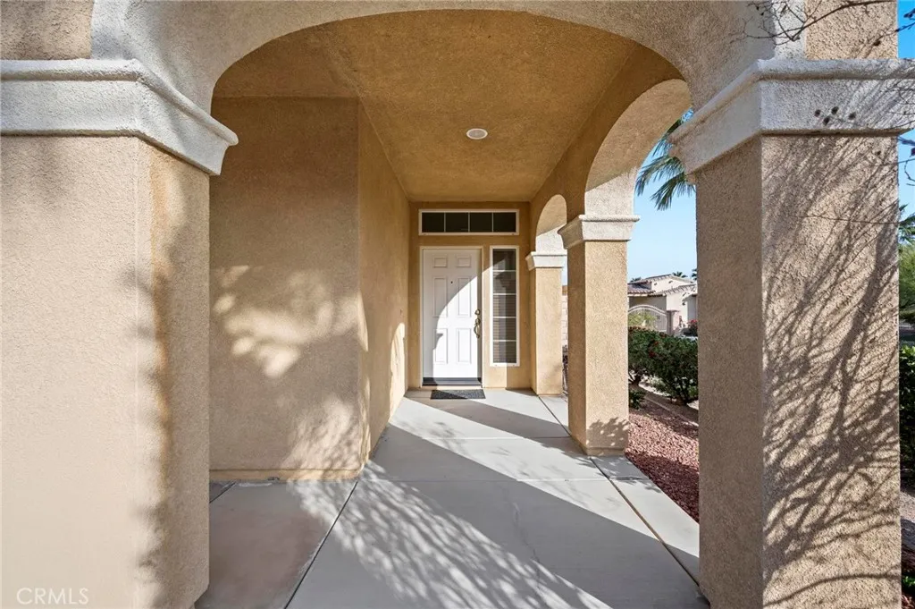 3720 Jasper Trail, Palm Springs, California 92262 home-pic-3
