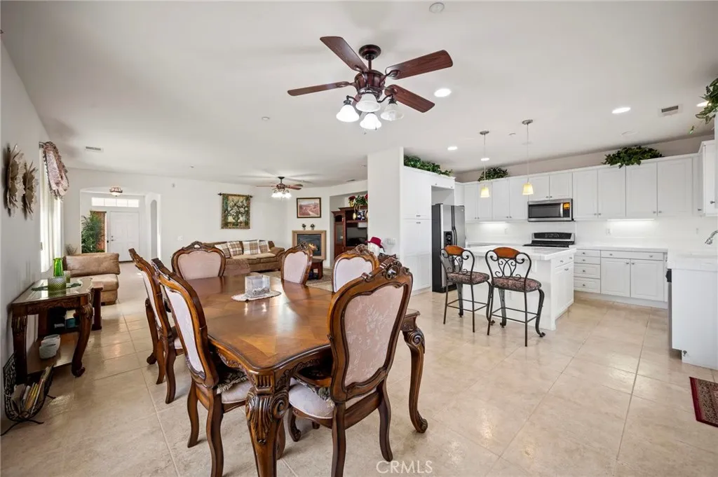 3720 Jasper Trail, Palm Springs, California 92262 home-pic-9