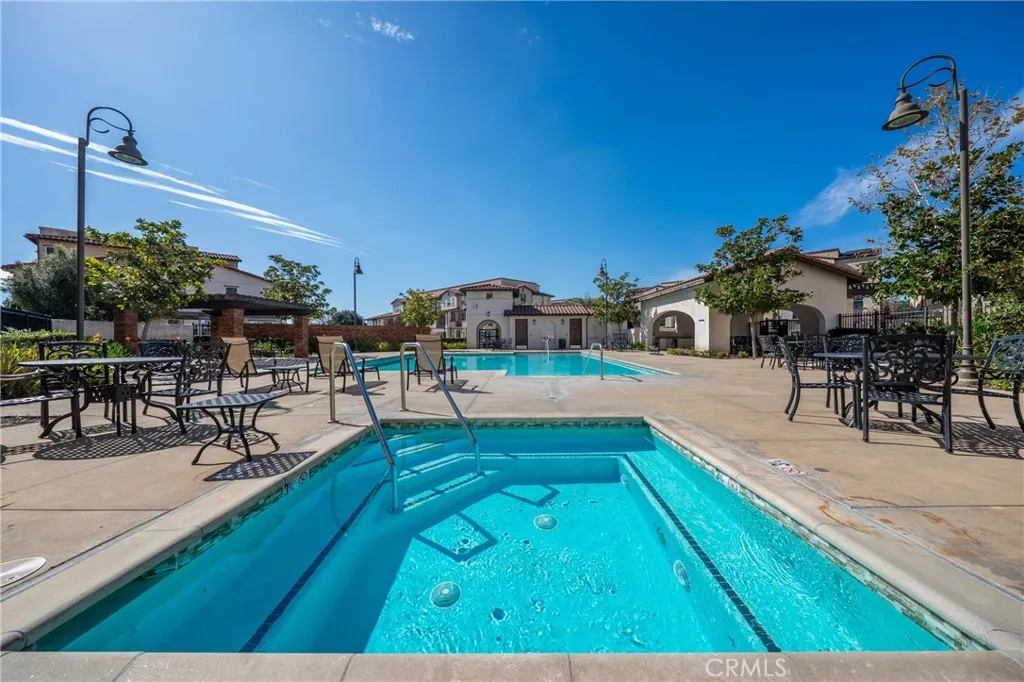 619 W Foothills Blvd 53, Glendora, California 91741 home-pic-33