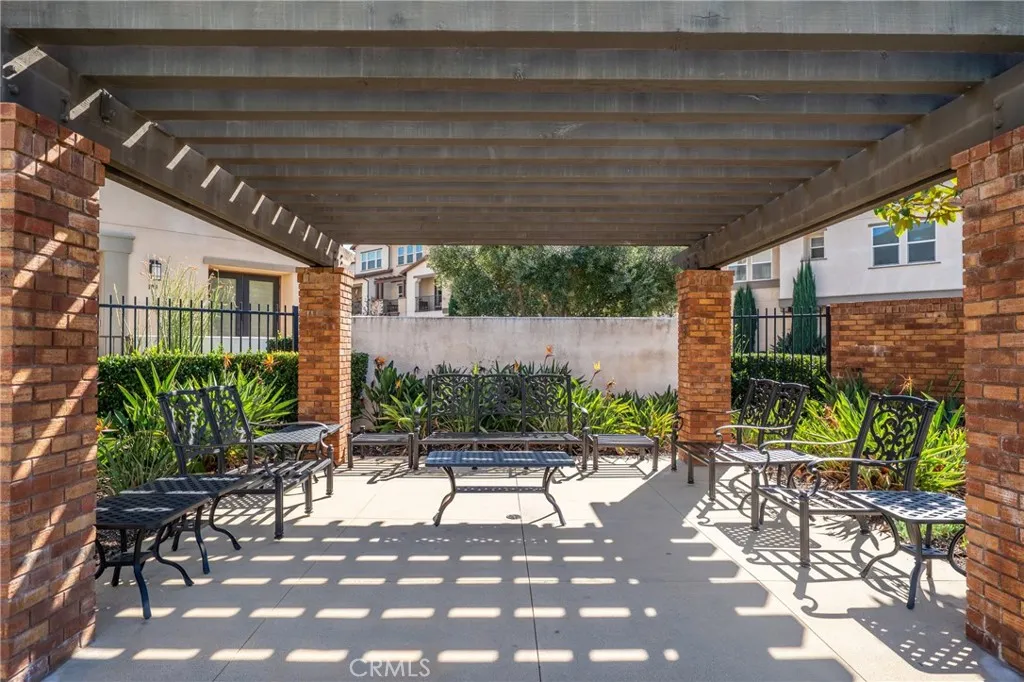 619 W Foothills Blvd 53, Glendora, California 91741 home-pic-32