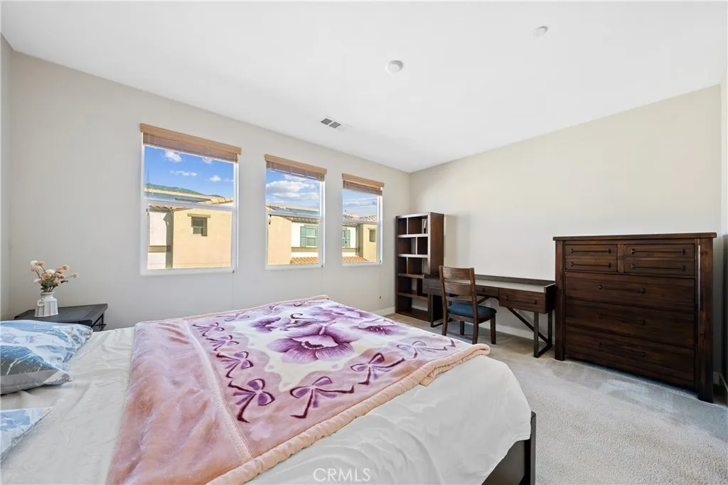 619 W Foothills Blvd 53, Glendora, California 91741 home-pic-23