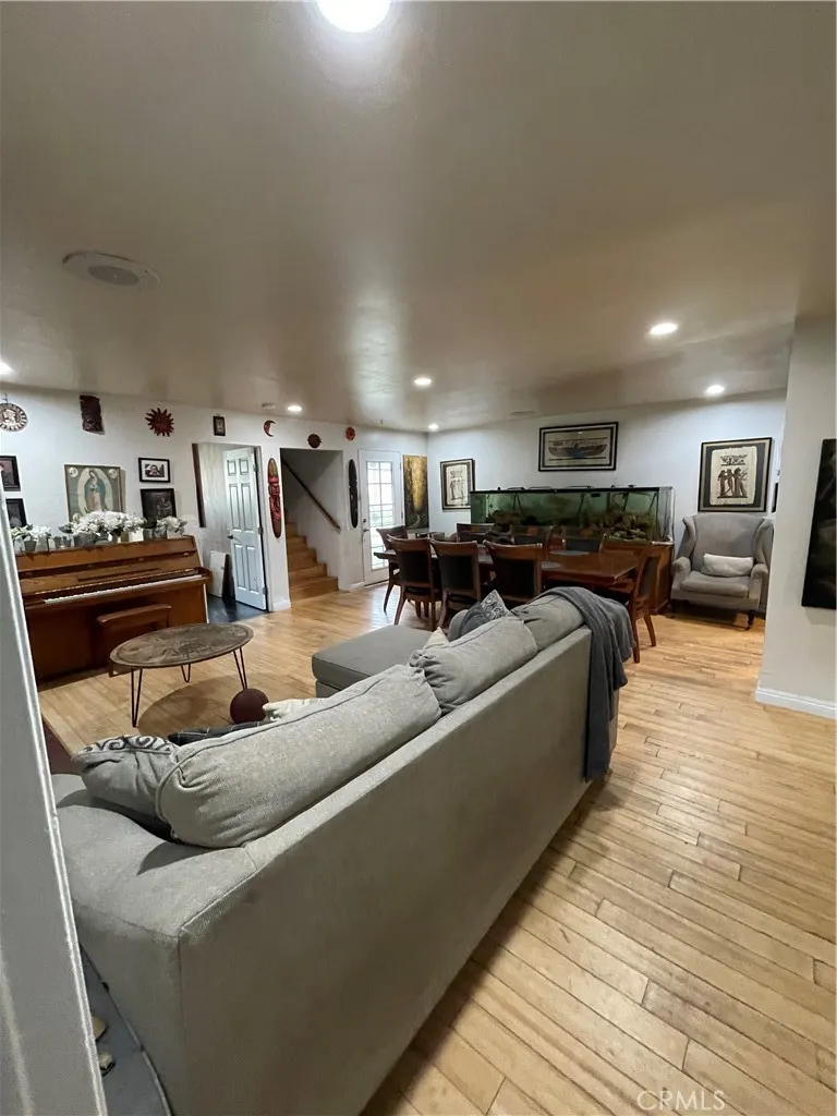 2851 Lancer, Pomona, California 91768 home-pic-12