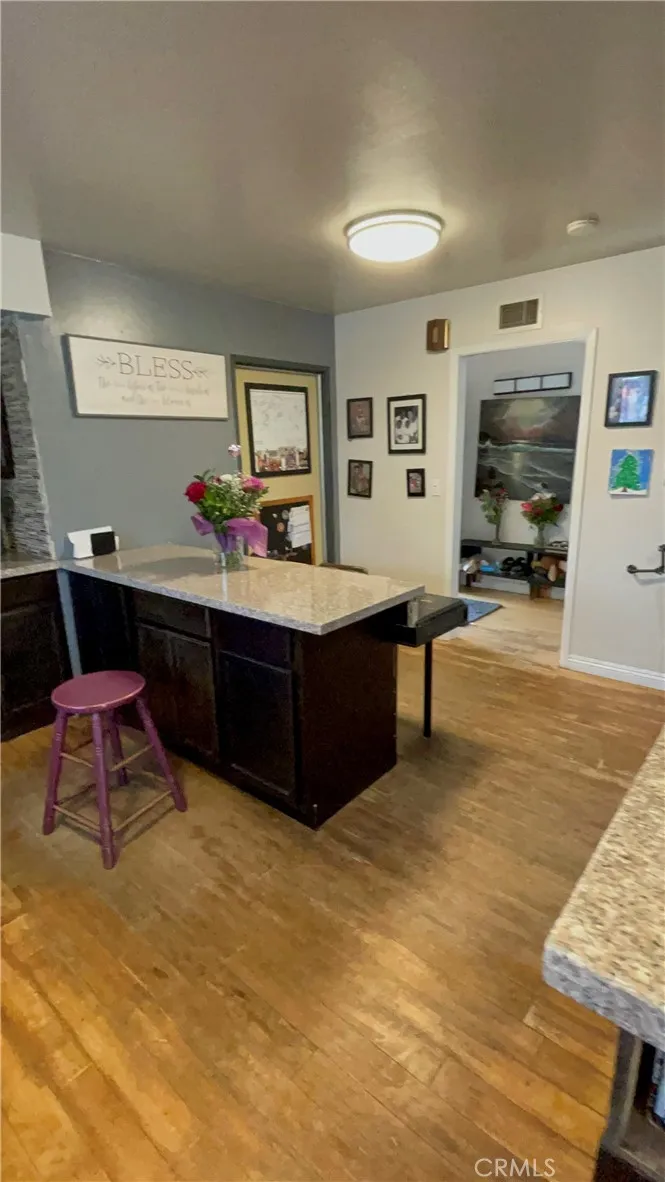 2851 Lancer, Pomona, California 91768 home-pic-9