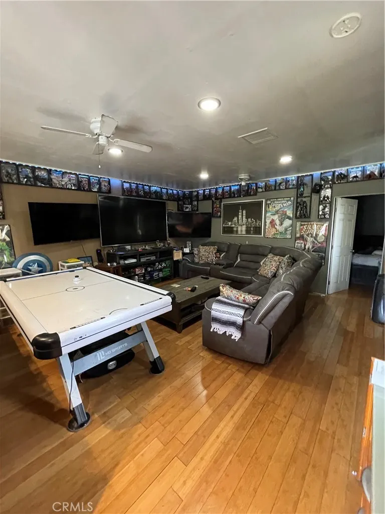 2851 Lancer, Pomona, California 91768 home-pic-4