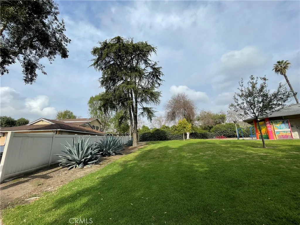 2851 Lancer, Pomona, California 91768 home-pic-25