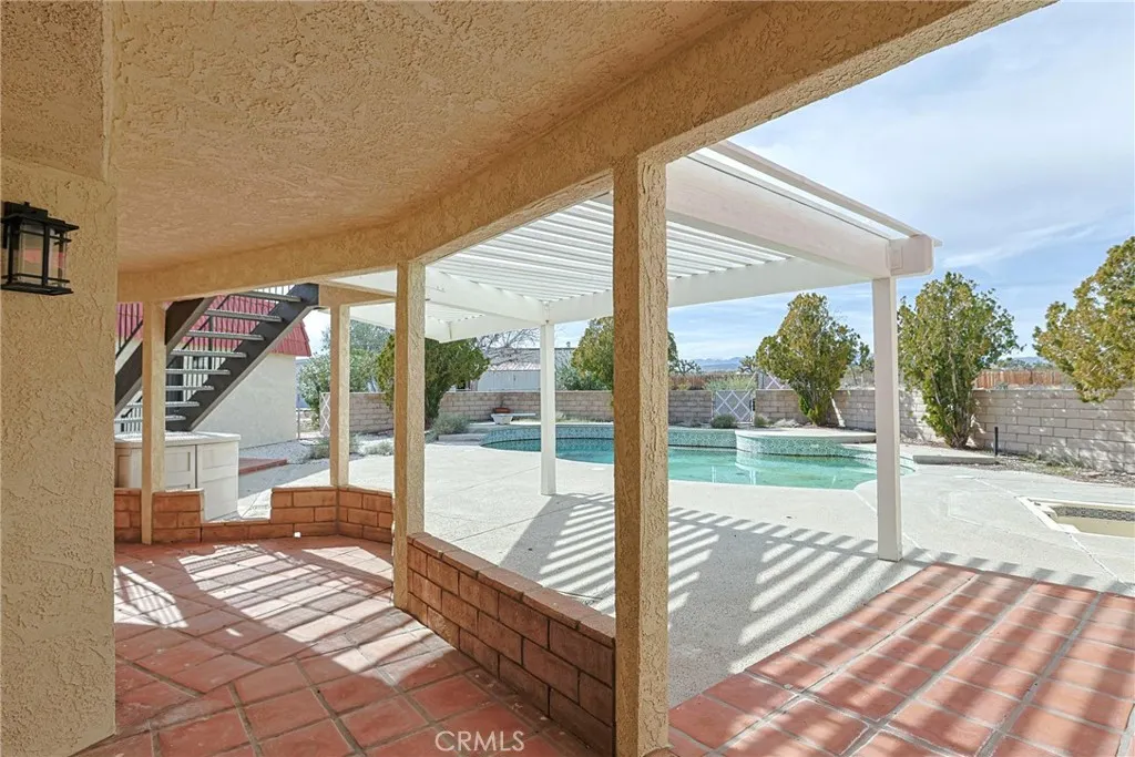 3150 Julcrest, Yucca Valley, California 92284 home-pic-57