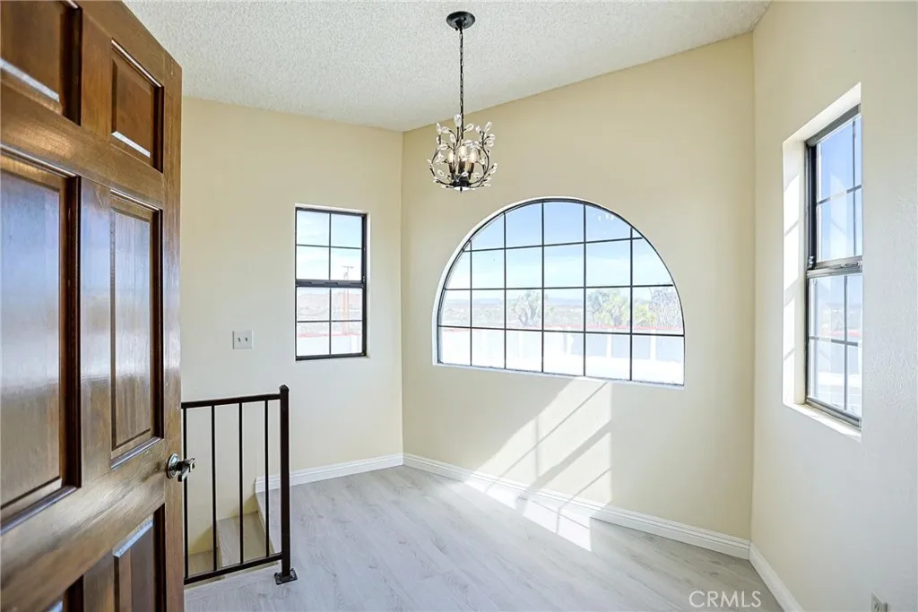3150 Julcrest, Yucca Valley, California 92284 home-pic-42