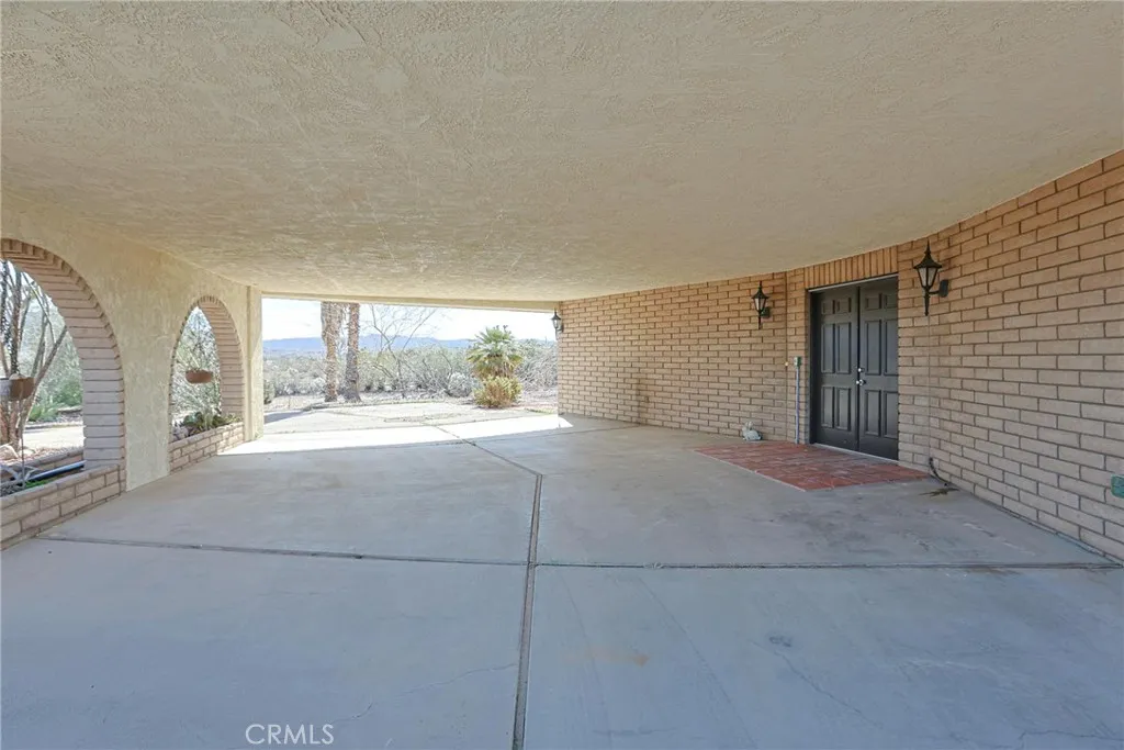 3150 Julcrest, Yucca Valley, California 92284 home-pic-4