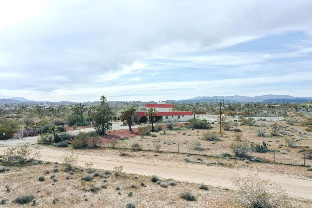 3150 Julcrest, Yucca Valley, California 92284 home-pic-71