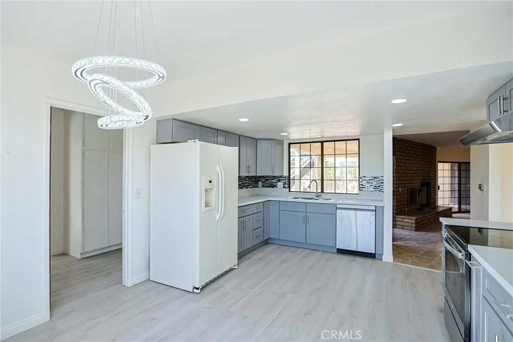 3150 Julcrest, Yucca Valley, California 92284 home-pic-25