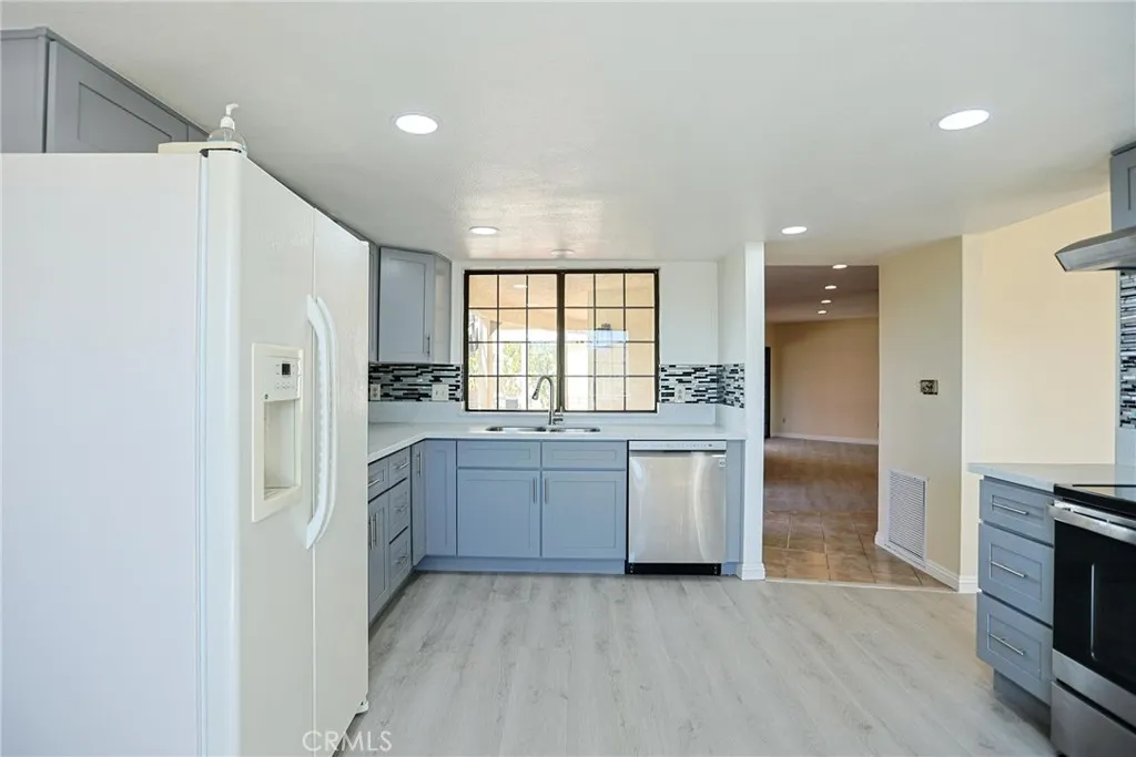 3150 Julcrest, Yucca Valley, California 92284 home-pic-24
