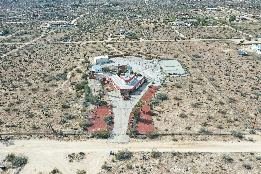 3150 Julcrest, Yucca Valley, California 92284 home-pic-69