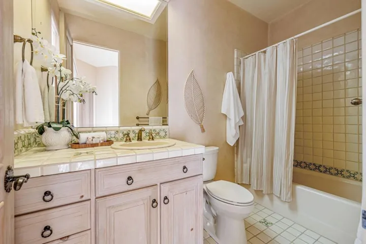 82-web-or-mls-8M4A3741