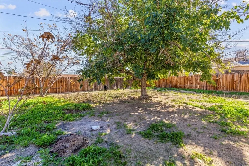 6431 Goleta, Yucca Valley, California 92284 home-pic-20
