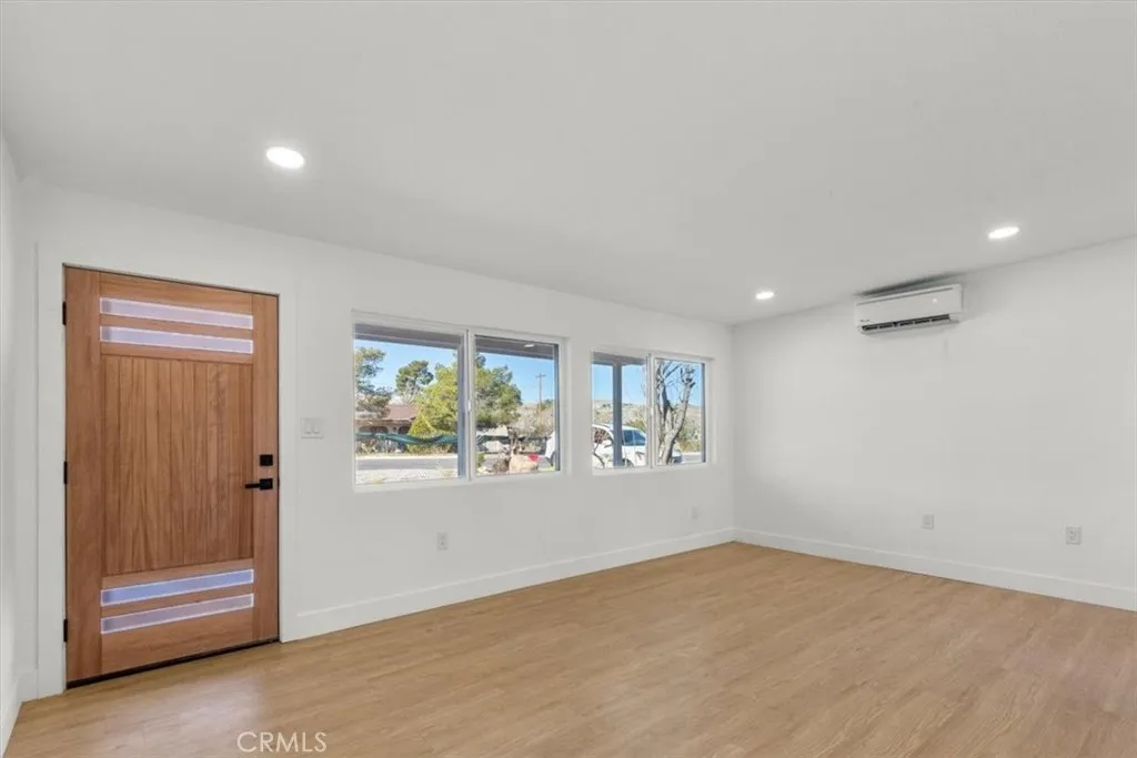 6431 Goleta, Yucca Valley, California 92284 home-pic-6