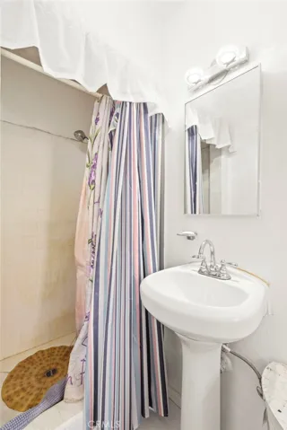Primary Shower