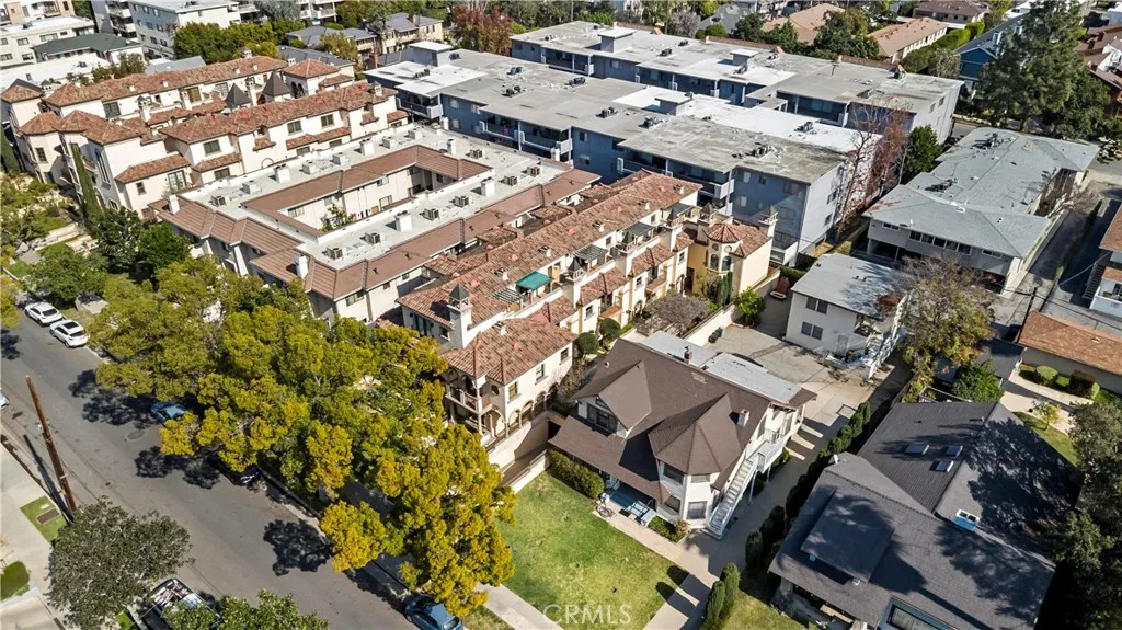 478 S Oakland Ave 2, Pasadena, California 91101 home-pic-43