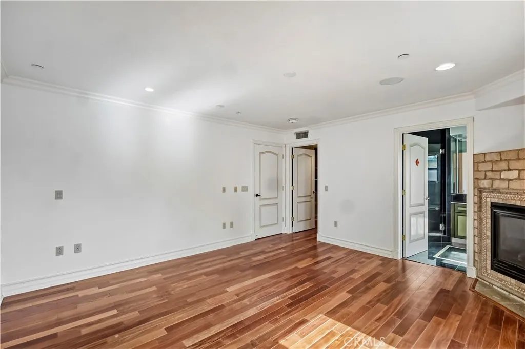 478 S Oakland Ave 2, Pasadena, California 91101 home-pic-17