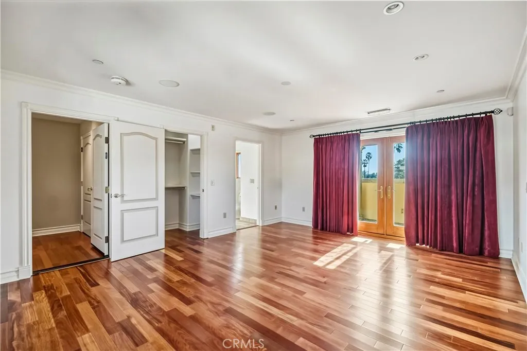 478 S Oakland Ave 2, Pasadena, California 91101 home-pic-24