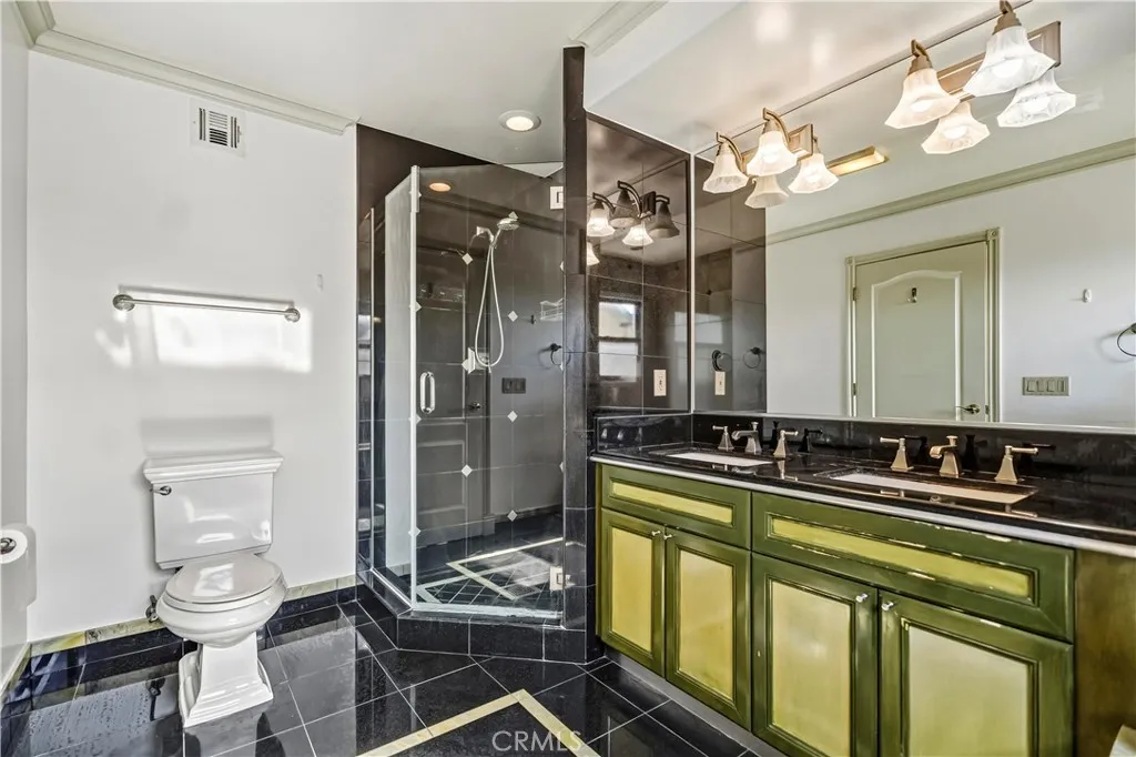 478 S Oakland Ave 2, Pasadena, California 91101 home-pic-19