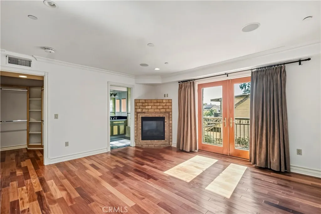 478 S Oakland Ave 2, Pasadena, California 91101 home-pic-16