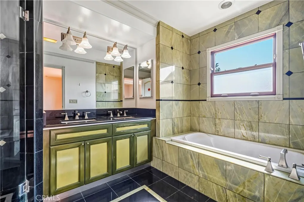 478 S Oakland Ave 2, Pasadena, California 91101 home-pic-18
