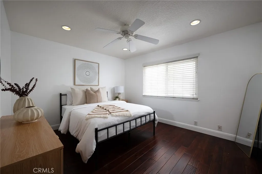 6215 Malaga Court, Long Beach, California 90803 home-pic-28
