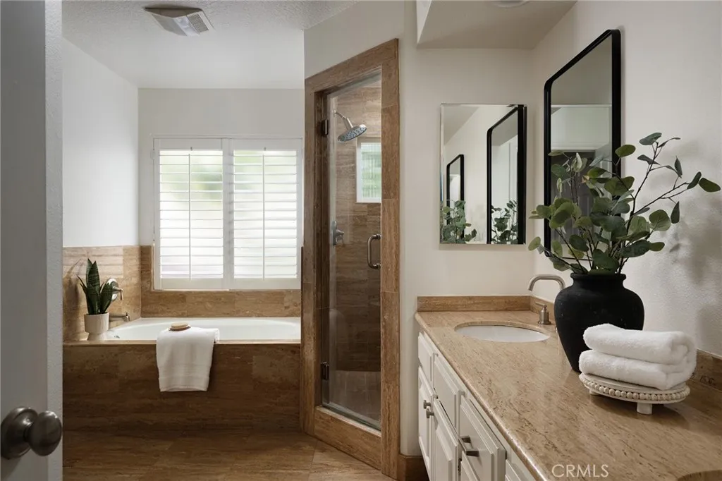 6215 Malaga Court, Long Beach, California 90803 home-pic-32