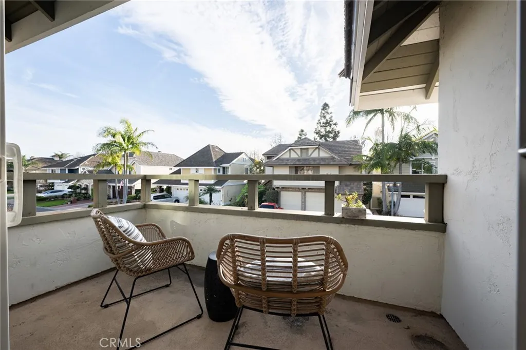6215 Malaga Court, Long Beach, California 90803 home-pic-21