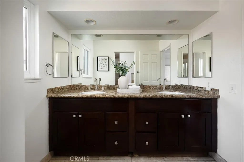 6215 Malaga Court, Long Beach, California 90803 home-pic-27