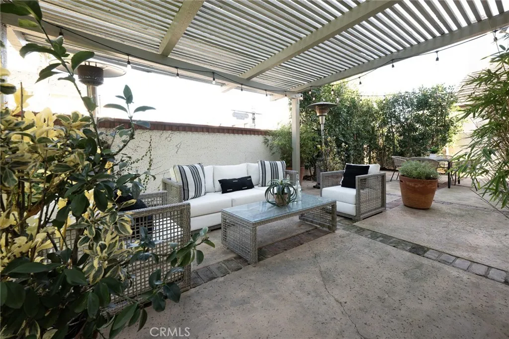 6215 Malaga Court, Long Beach, California 90803 home-pic-37