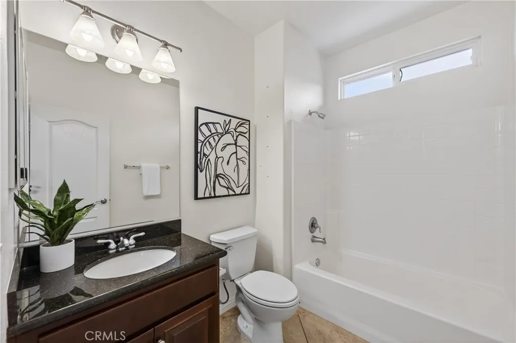 399 Cabrera, Hemet, California 92545 home-pic-24