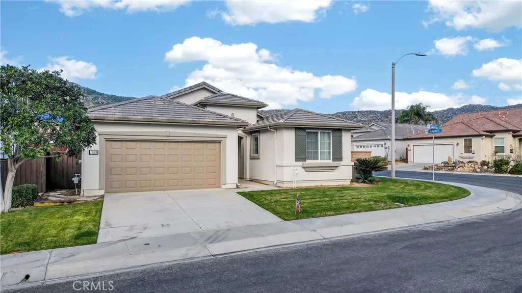 399 Cabrera, Hemet, California 92545 home-pic-4