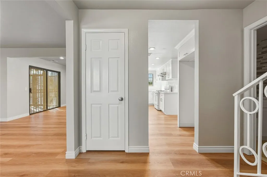 2555 Angelus Ave, Rosemead, California 91770 home-pic-16